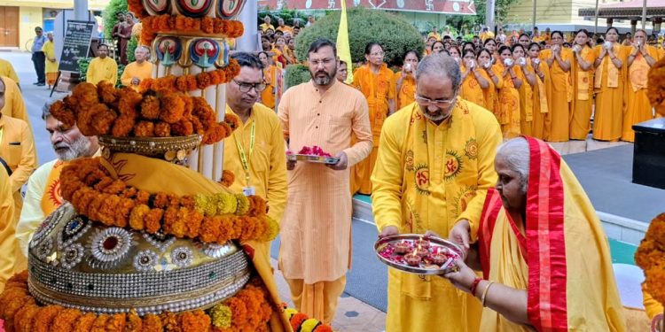 शान्तिकुञ्जबाट तीन ज्योति कलश रथ रवाना, ५० भन्दा बढी जिल्लामा जनजागरण अभियान