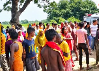 मोतिहारीमा पुल भत्किँदा एक बालकको मृत्यु, चारजनाको अवस्था चिन्ताजनक