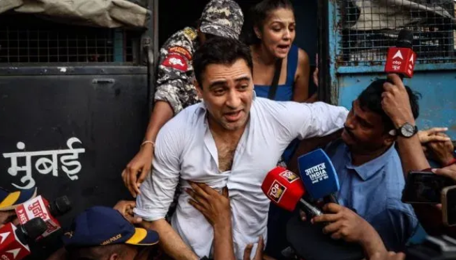 देश छाड्ने निर्णयविरुद्ध अदालत पुगेका इमरानलाई राहत, तत्काल छाडनु नपर्ने