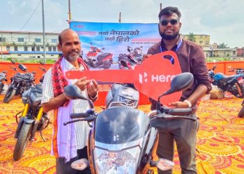 जनकपुरधामको बाह्र बिघा मैदानमा हिरोको मेगा एक्सचेन्ज मेलामा रामपृत यादवले जिते एक लाख रुपैयाँ