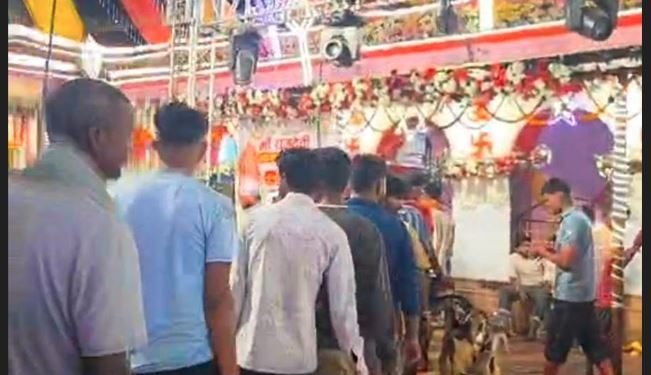 जनकपुरको राजदेवी मन्दिरमा १४ हजार ८९१ बोकाको बलि प्रदान