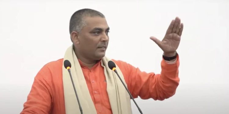 अभिराम शर्माको निलम्बन फुकुवा